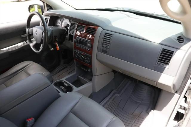 2005 Dodge Durango SLT