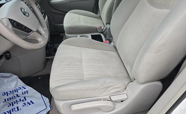 2013 Nissan Quest SV