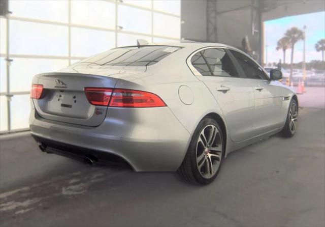 2017 Jaguar XE 35t Premium