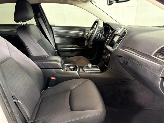 2019 Chrysler 300 Touring