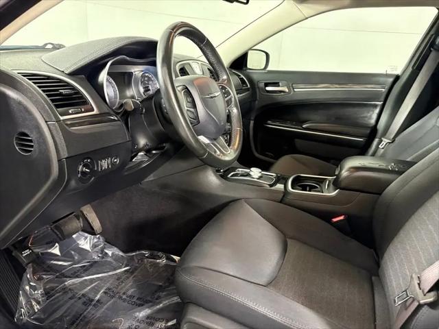 2019 Chrysler 300 Touring