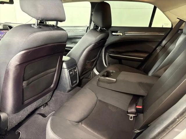 2019 Chrysler 300 Touring
