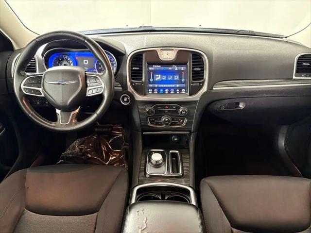 2019 Chrysler 300 Touring