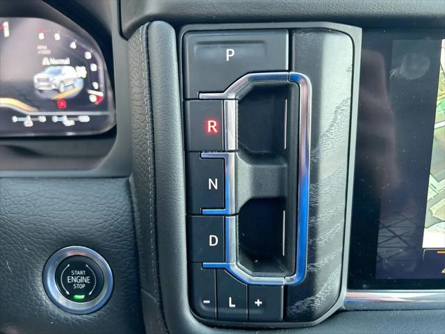 2023 GMC Yukon XL 4WD Denali