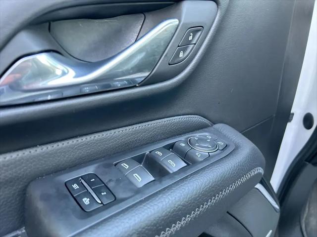 2023 GMC Yukon XL 4WD Denali