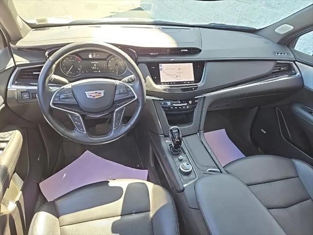 2023 Cadillac XT5 AWD Premium Luxury