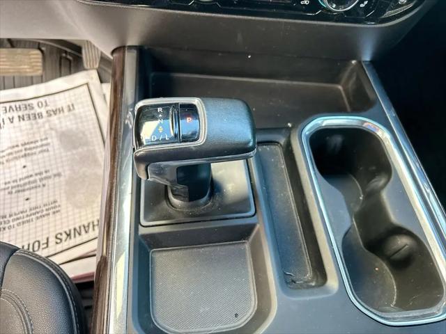2024 GMC Sierra 1500 4WD Crew Cab Short Box Elevation with 3SB