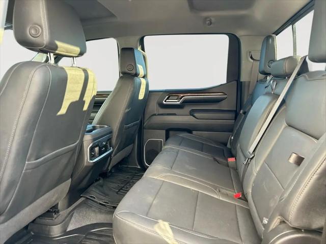 2024 GMC Sierra 1500 4WD Crew Cab Short Box Elevation with 3SB