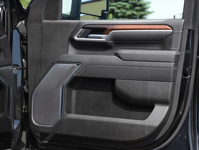 2025 GMC Sierra 2500HD Crew Cab, Standard Bed, Denali, 4WD