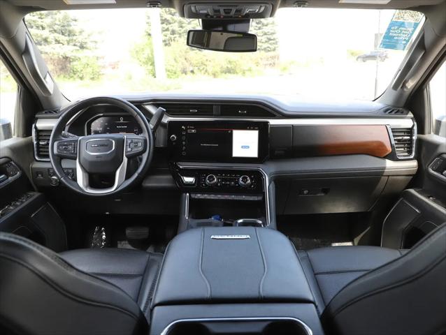 2025 GMC Sierra 2500HD Crew Cab, Standard Bed, Denali, 4WD