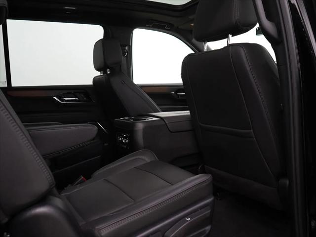 2025 GMC Yukon XL Denali 4WD