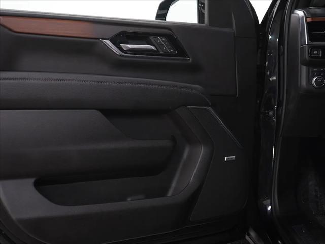 2025 GMC Yukon XL Denali 4WD