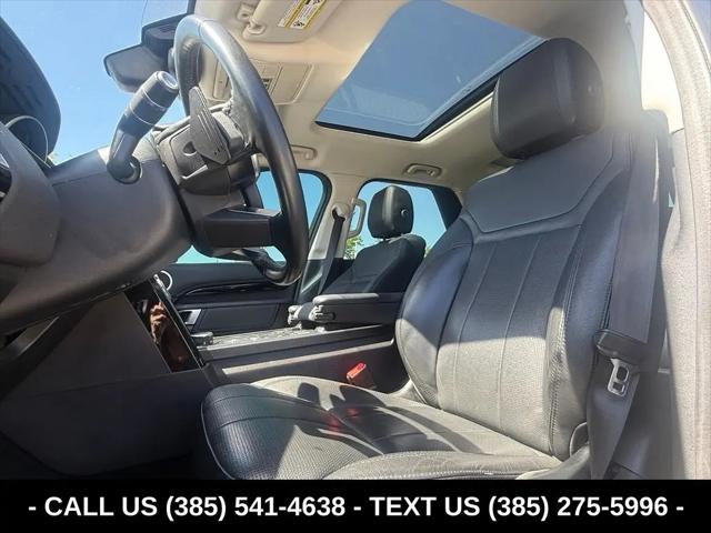 2017 Land Rover Discovery SE