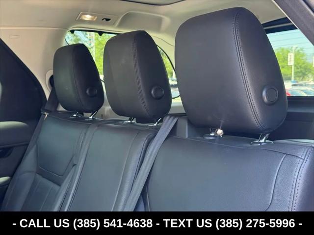 2017 Land Rover Discovery SE