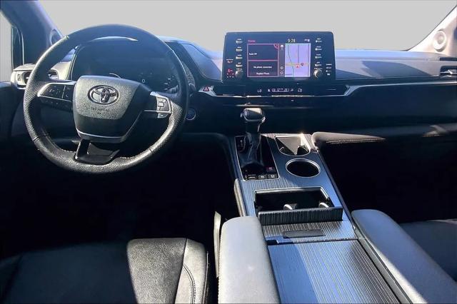 2024 Toyota Sienna Woodland Edition