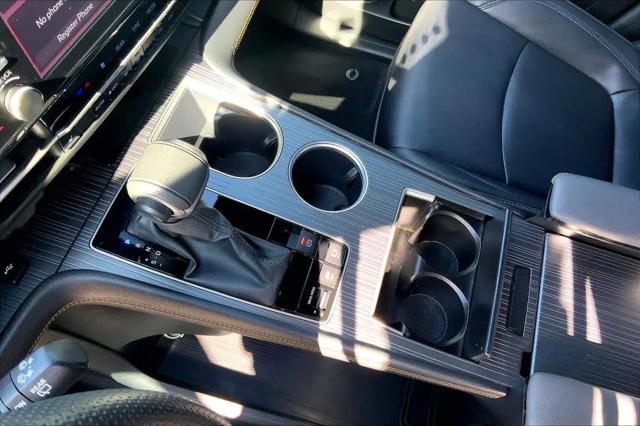 2024 Toyota Sienna Woodland Edition