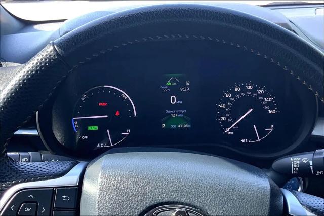 2024 Toyota Sienna Woodland Edition
