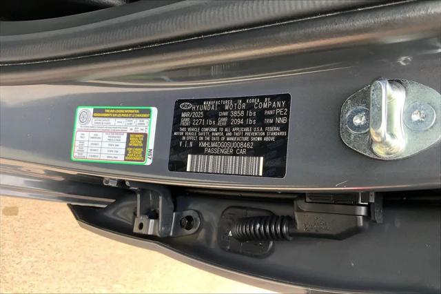 2025 Hyundai Elantra SEL Sport