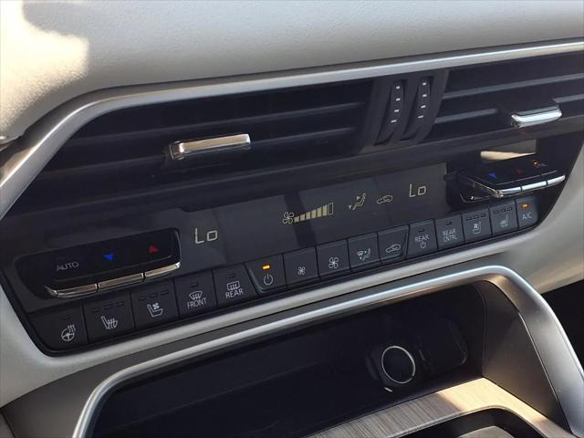2024 Mazda X-90 Premium Plus
