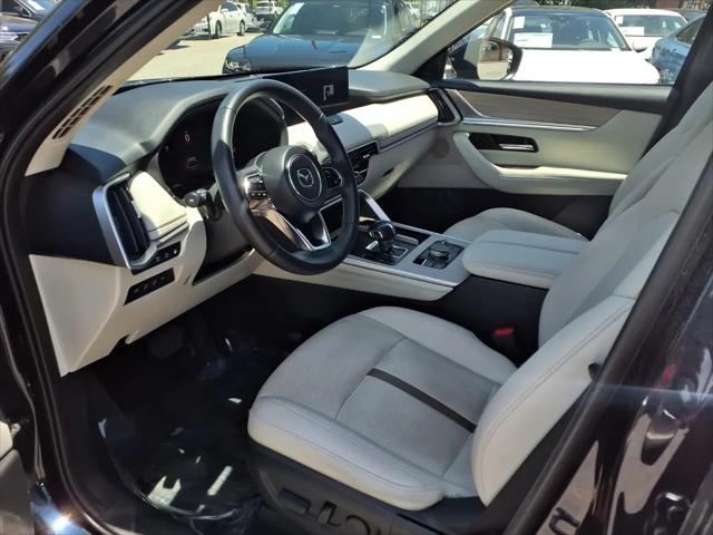 2024 Mazda X-90 Premium Plus