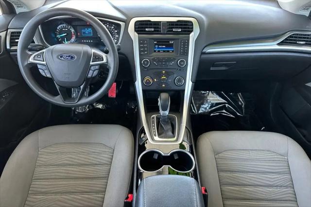 2016 Ford Fusion S