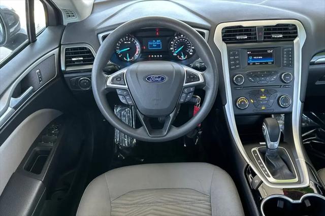 2016 Ford Fusion S