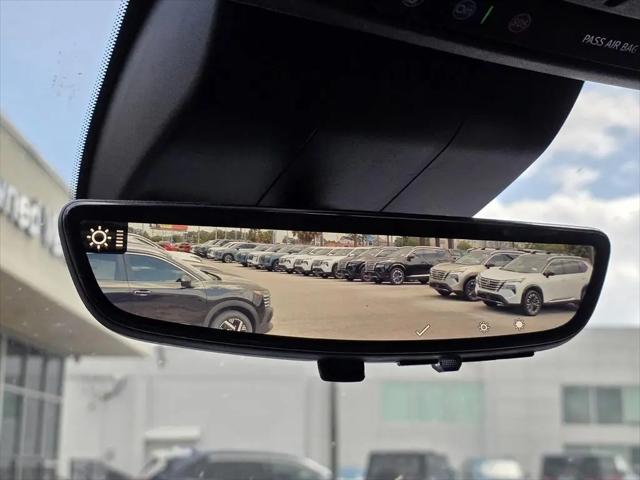 2023 GMC Sierra 1500 4WD Crew Cab Short Box AT4