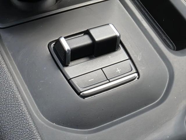 2023 GMC Sierra 1500 4WD Crew Cab Short Box AT4