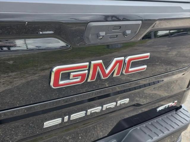 2023 GMC Sierra 1500 4WD Crew Cab Short Box AT4