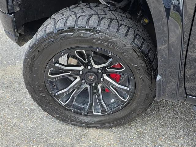 2023 GMC Sierra 1500 4WD Crew Cab Short Box AT4