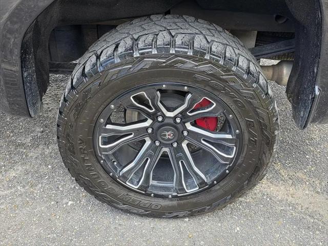 2023 GMC Sierra 1500 4WD Crew Cab Short Box AT4