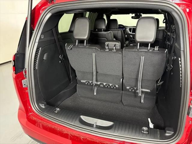 2027 Chrysler Pacifica Limited