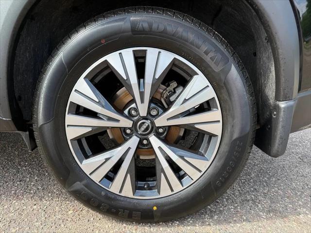 2023 Nissan Rogue SV Intelligent AWD
