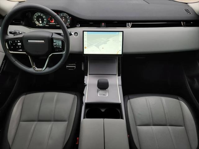 2025 Land Rover Range Rover Evoque Dynamic SE