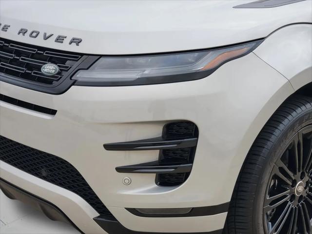 2025 Land Rover Range Rover Evoque Dynamic SE