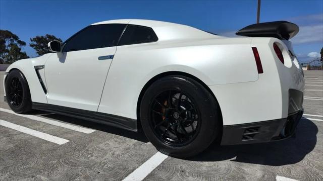 2013 Nissan GT-R Black Edition