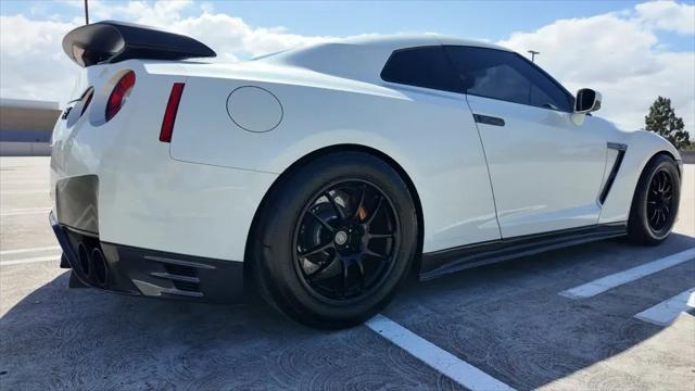 2013 Nissan GT-R Black Edition