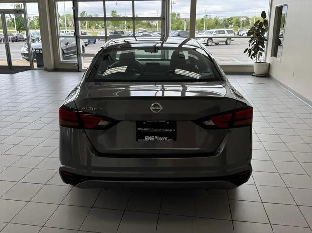 2022 Nissan Altima S FWD