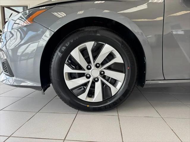 2022 Nissan Altima S FWD
