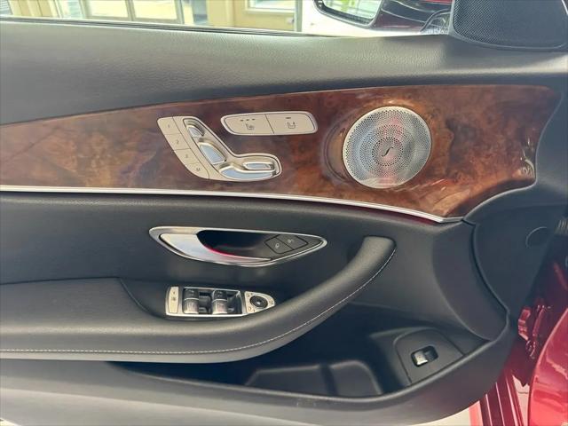 2017 Mercedes-Benz E-CLASS E 300 E 300