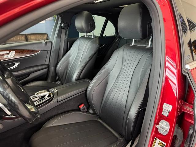 2017 Mercedes-Benz E-CLASS E 300 E 300