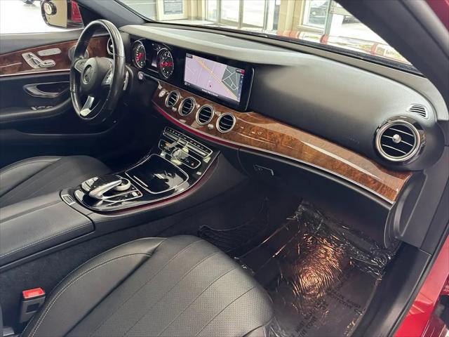 2017 Mercedes-Benz E-CLASS E 300 E 300