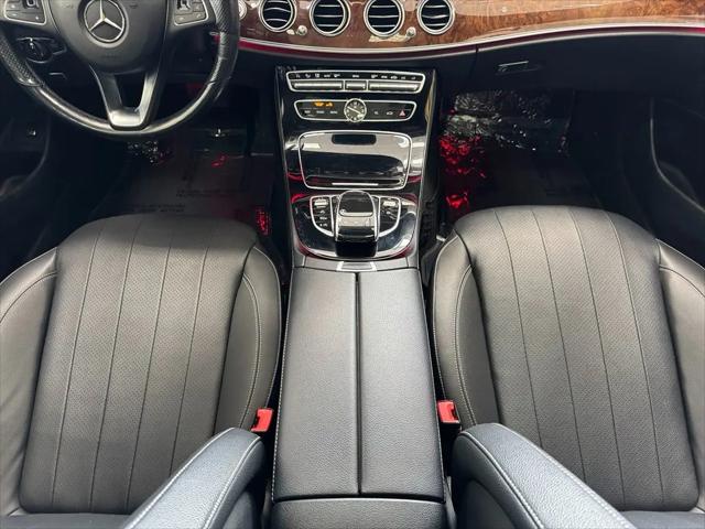 2017 Mercedes-Benz E-CLASS E 300 E 300