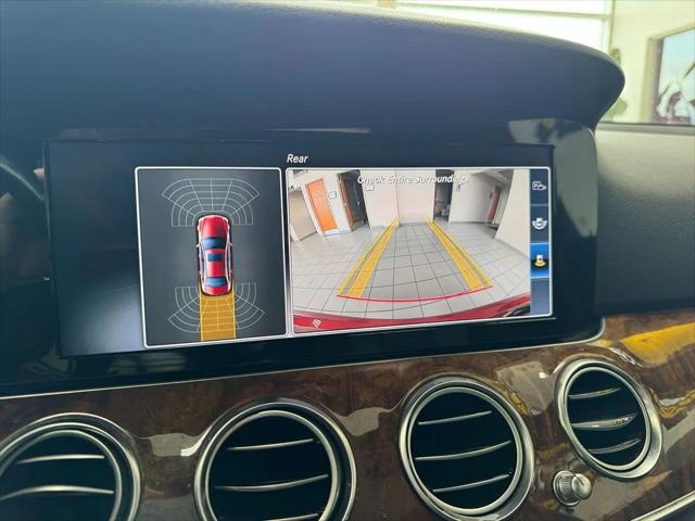 2017 Mercedes-Benz E-CLASS E 300 E 300
