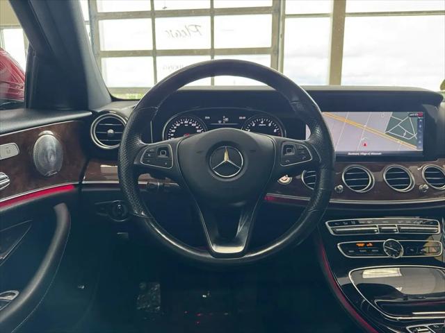 2017 Mercedes-Benz E-CLASS E 300 E 300