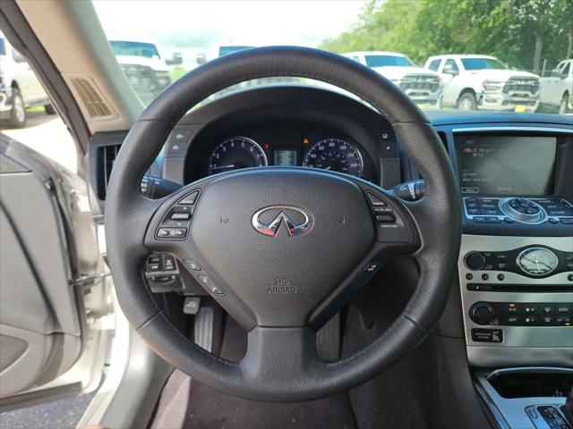 2014 INFINITI Q60 Standard