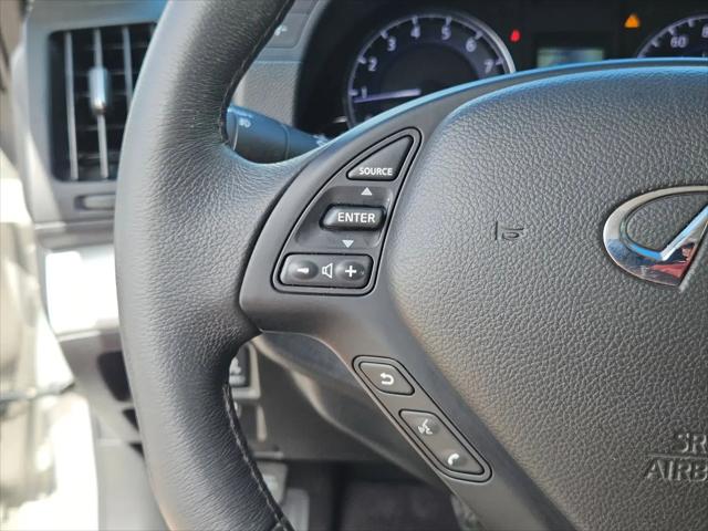 2014 INFINITI Q60 Standard