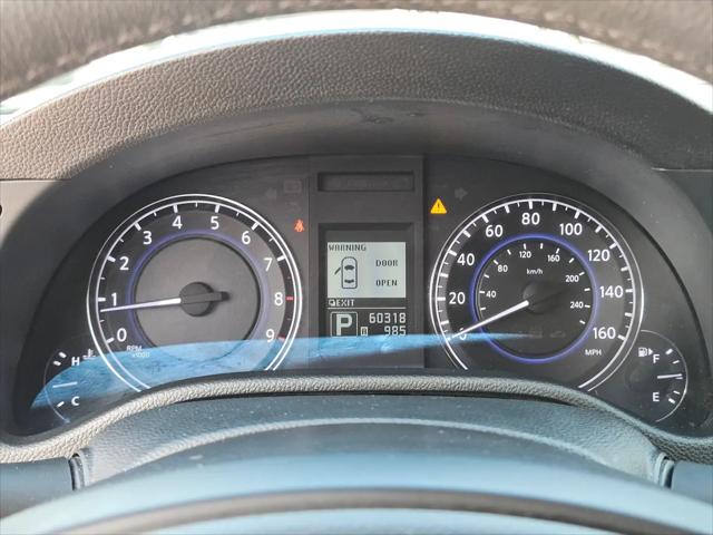 2014 INFINITI Q60 Standard