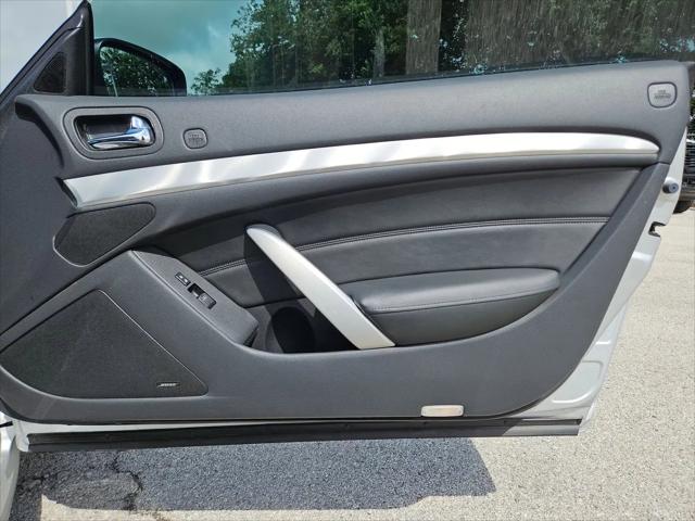 2014 INFINITI Q60 Standard