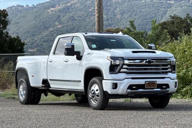 2026 Chevrolet Silverado 3500HD Crew Cab, Long Bed, High Country Dual Rear Wheel, RWD